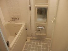 スクリーンウォールとこだわりの内装・設備リフォーム